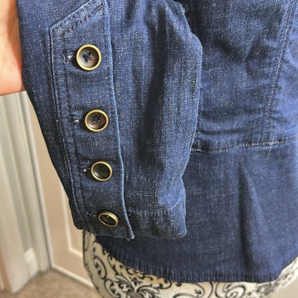 White House Black Market Dark Denim Lightweight
Button Down Military Style 2 - Picture 4 of 7